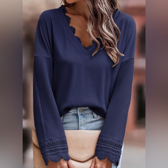 🔥🔥Blue Ribbed Lace Trim V Neck Long Sleeve Top - Picture 1 of 7
